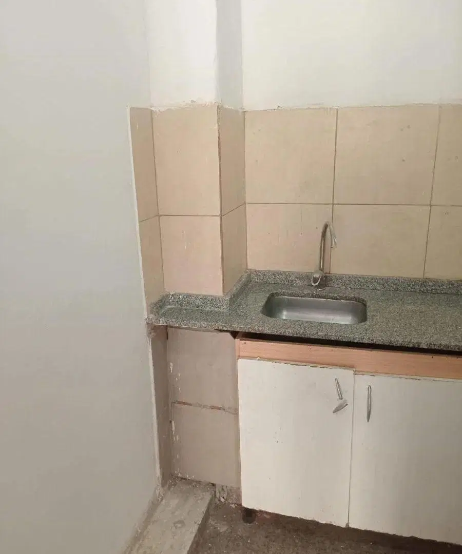 Departamento 1 Ambiente con Balcon, super Luminoso Apto Profesional Y/o Vivienda
EN ALQUILER 2