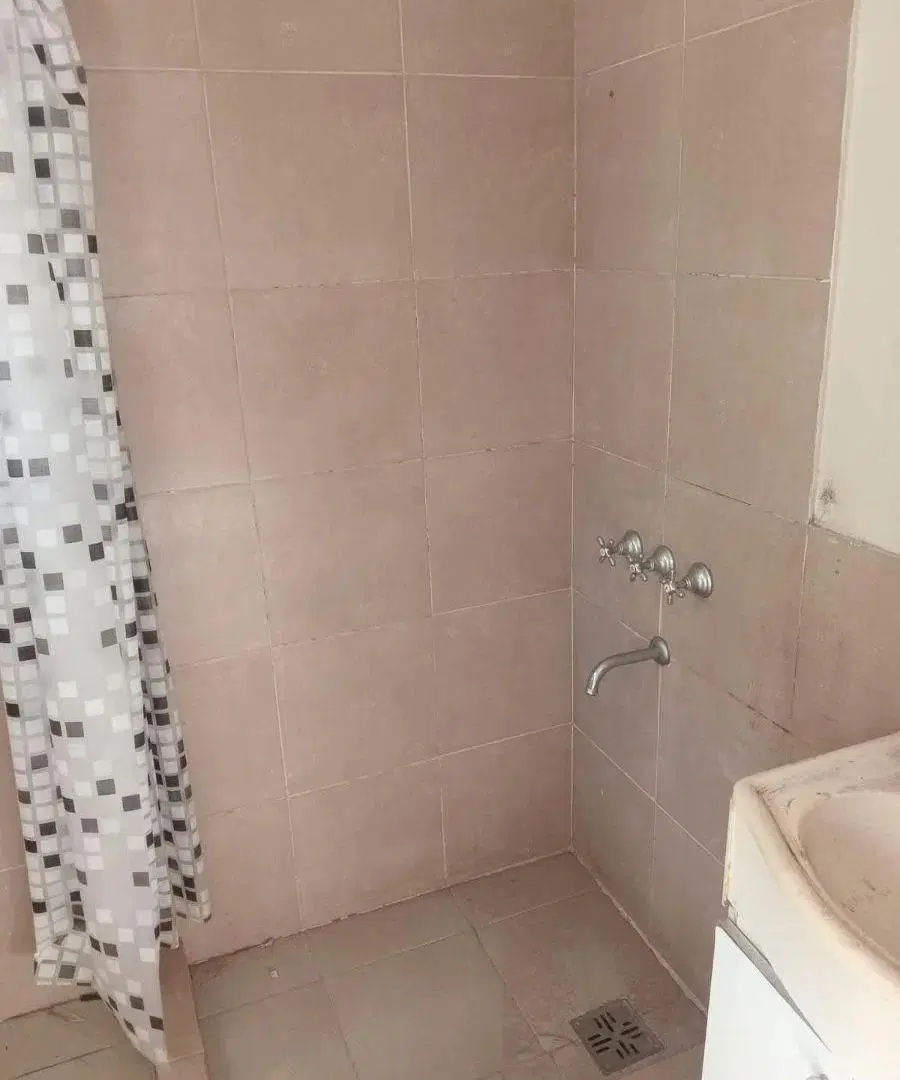 Departamento 1 Ambiente con Balcon, super Luminoso Apto Profesional Y/o Vivienda
EN ALQUILER 4