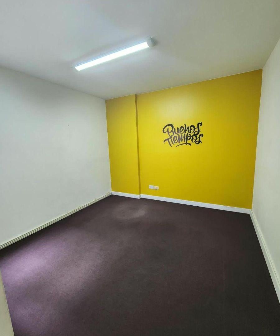 Foto de ALQUILER DE OFICINA DE ZONA RETIRO AL CONTRAFRENTE MUY LUMINOSO, imagen 5