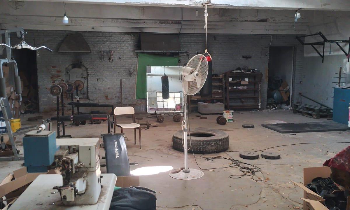 Excelente Inmueble Para Diversos Fines Comerciales Y/o Industriales 1