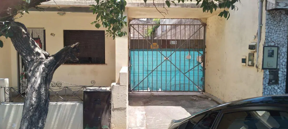CASA 3 ambientes con GRAN GALPÓN de 120m2 4