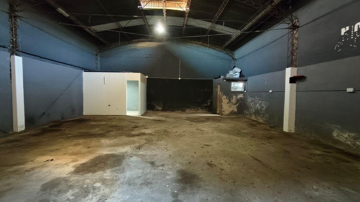 Foto de Amplio GALPÓN INTERNO en LOMAS DE ZAMORA, imagen 5
