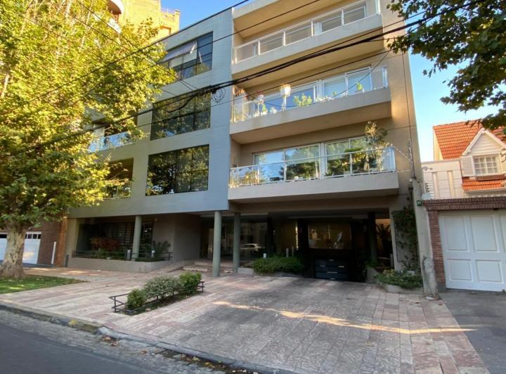 Departamento  en Alquiler en Lomas de Zamora,  G.B.A. Zona Sur 3