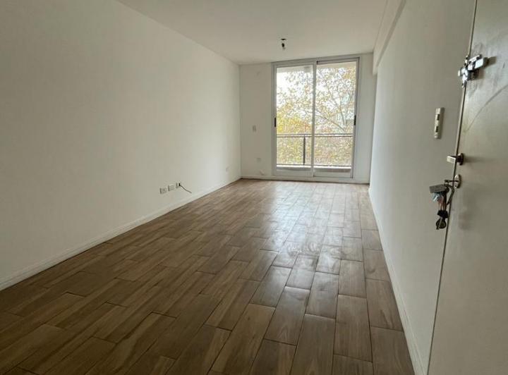 Departamento  en Alquiler en Lomas de Zamora, G.B.A. Zona Sur, Argentina 4