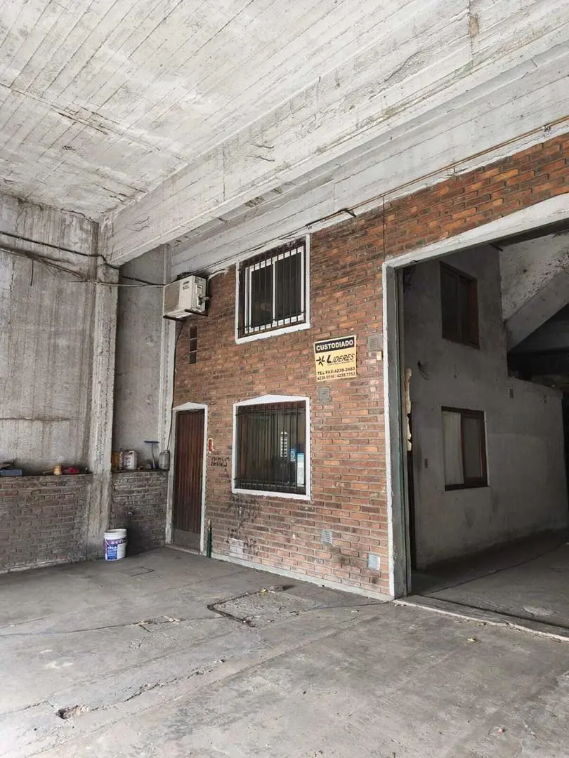 Depósito Galpón  en Alquiler en Burzaco, Almirante Brown, G.B.A. Zona Sur 3
