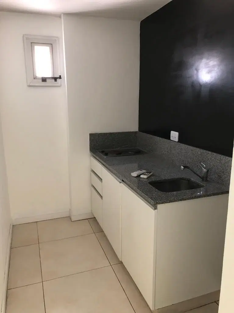 Oficina  en Venta en Lomas de Zamora,  G.B.A. Zona Sur 5