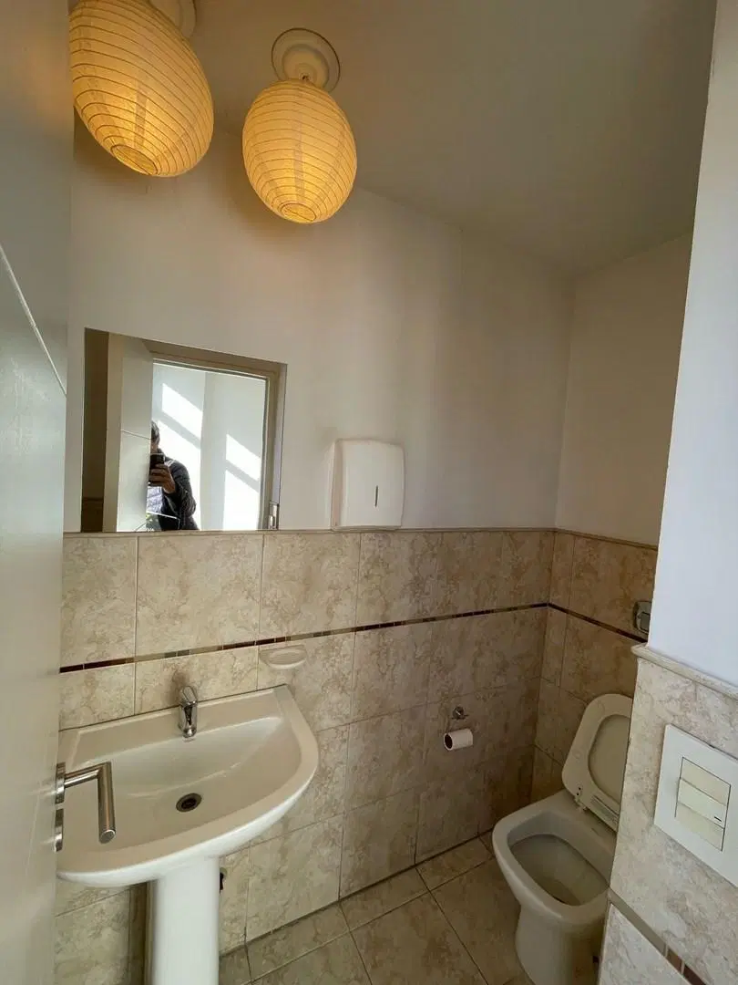 Oficina  en Venta en Lomas de Zamora,  G.B.A. Zona Sur 3