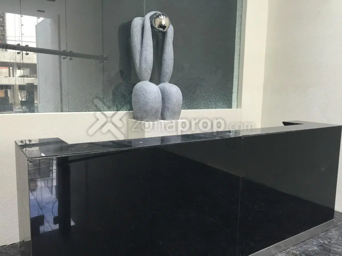 Oficina en Venta en Lomas de Zamora, G.B.A. Zona Sur 4
