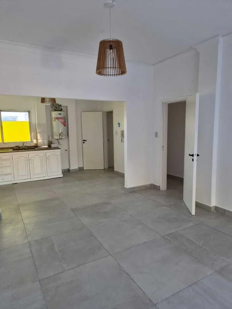 Departamento en Alquiler en Lomas de Zamora, G.B.A. Zona Sur, Argentina 1