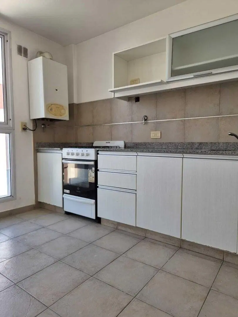 Departamento  en Venta en Lomas de Zamora, G.B.A. Zona Sur, Argentina 3