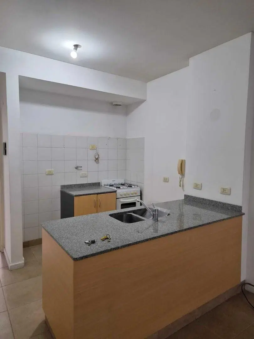 Departamento en Alquiler en Lomas de Zamora, G.B.A. Zona Sur, Argentina 1