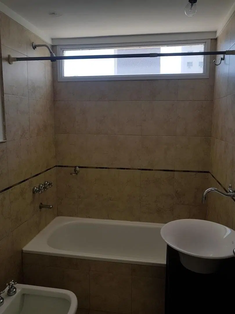 Departamento  en Venta en Lomas de Zamora, G.B.A. Zona Sur, Argentina 8