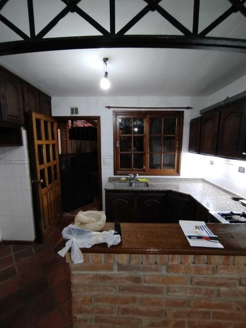 Foto de Casa Dúplex en Venta en Temperley, Lomas de Zamora, G.B.A. Zona Sur, imagen 3