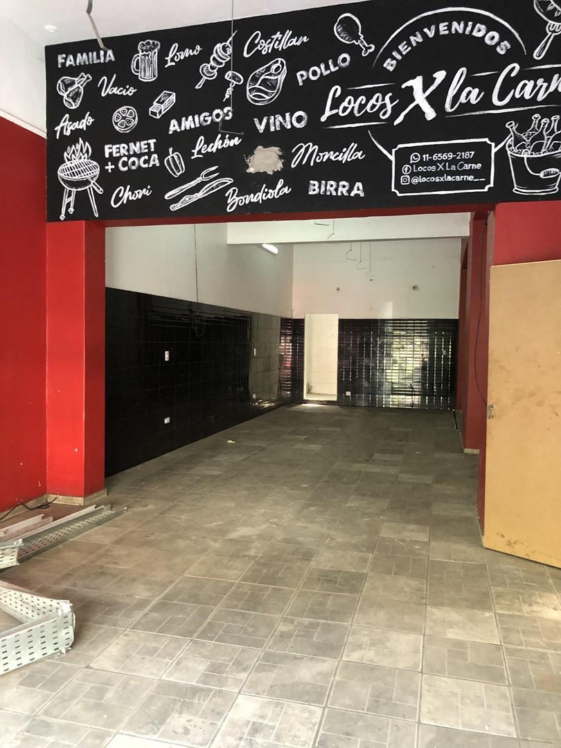 Foto de Local en Venta en Lomas de Zamora, G.B.A. Zona Sur, imagen 2
