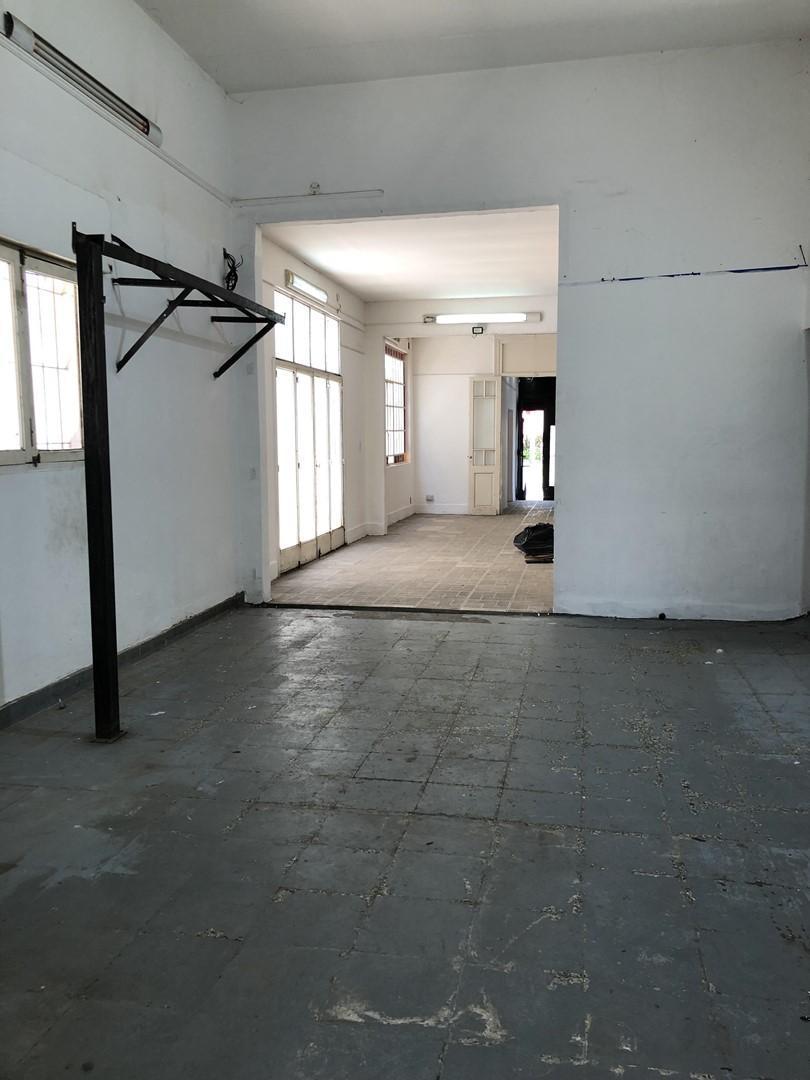 Foto de Local en Venta en Lomas de Zamora, G.B.A. Zona Sur, imagen 3
