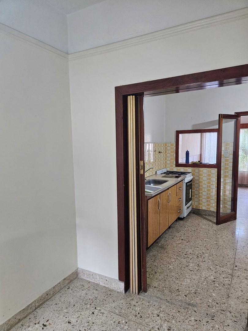 Foto de Casa Chalet en Venta en Lomas de Zamora, G.B.A. Zona Sur, Argentina, imagen 3