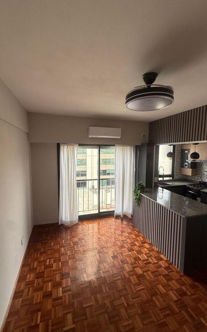 Foto de Departamento Reciclado en Piso 12 con Vista Abierta – Súper Luminoso y, imagen 1