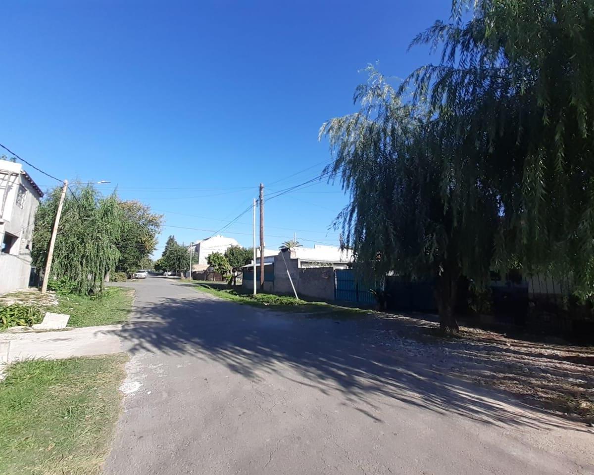 Venta PH Casa de 3 Ambientes con Jardin trasero, Pilar
