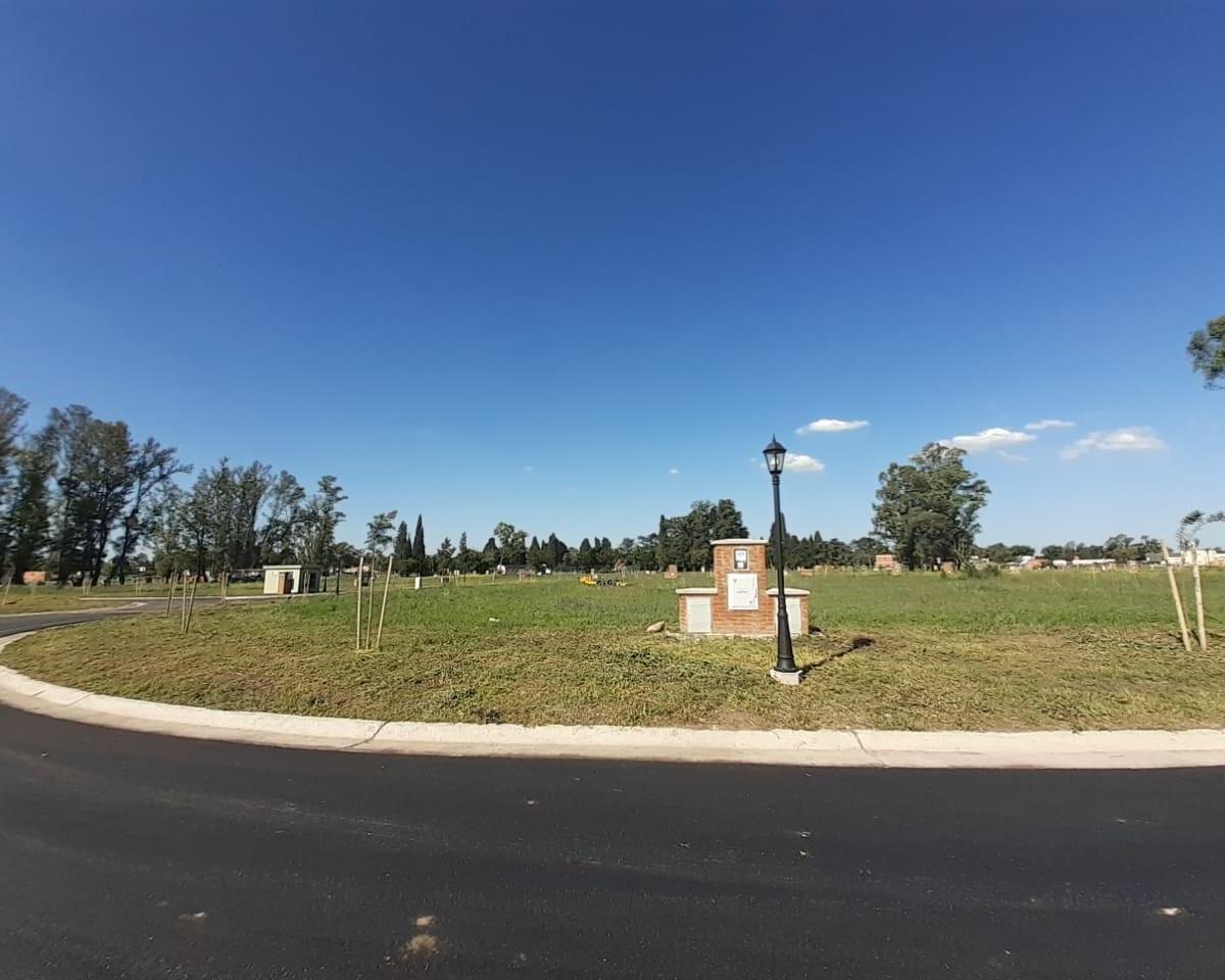 Venta Lote Central Barrio Santa Sofia Pilar del Este, Pilar