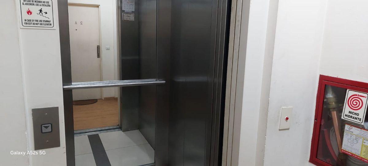 Foto de Excelente monoambiente al frente con Balcon aterrazado cocina, imagen 2