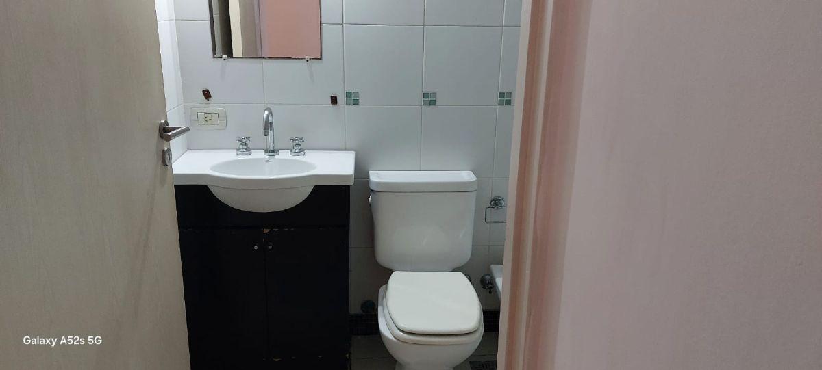 Foto de Excelente monoambiente al frente con balcon aterrazado cocina, imagen 2