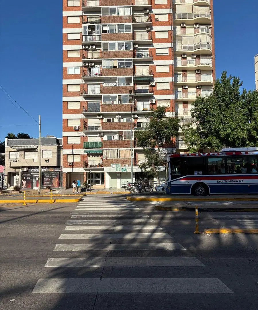 Cómodo departamento de 2 ambientes en Vicente López 4