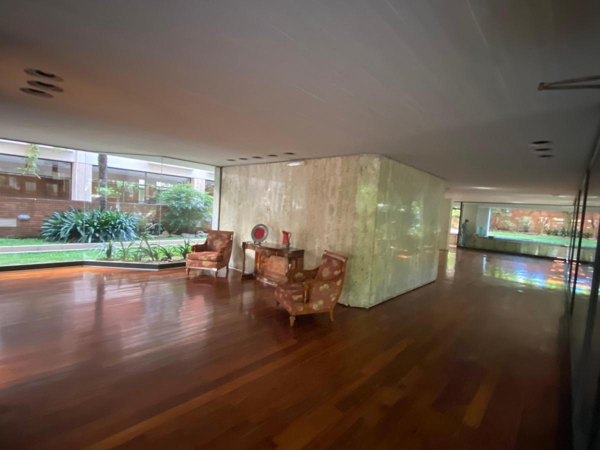 Piso de Categoría en La Mejor Zona de Belgrano 3