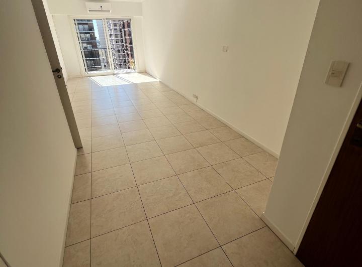 Piso altísimo con súper vista !!! Mucha luz sol !!! 5