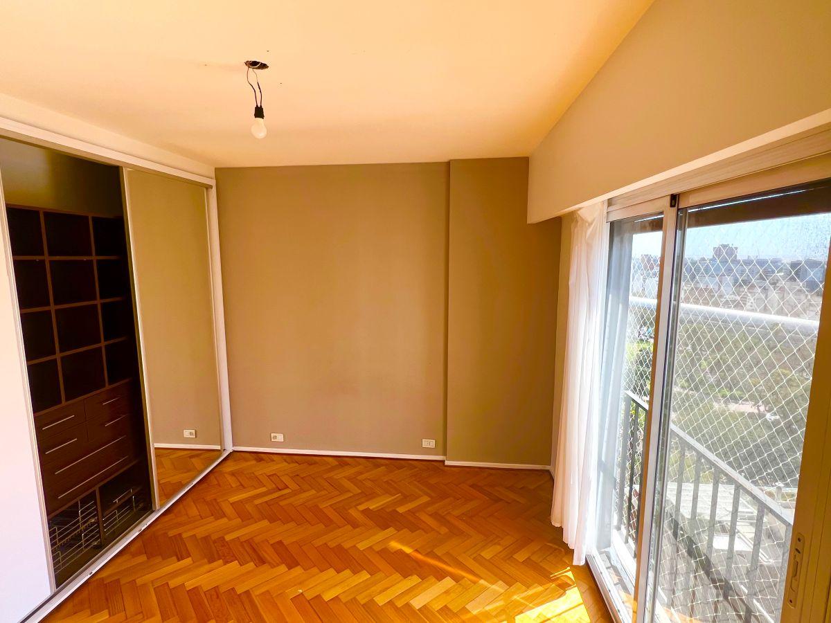 Foto de Semi piso alto súper vista al río !! Cochera Vig 24 hs, imagen 2