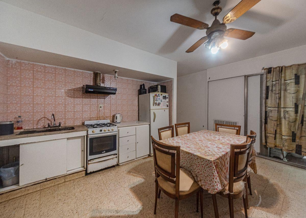 Foto de VENTA -3 AMBIENTES - BALCON - PARQUE PATRICIOS, imagen 1