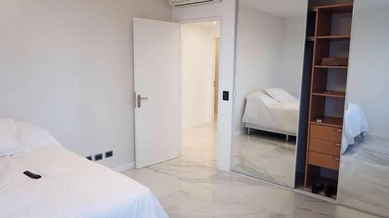 Piso en Le Parc Puerto Madero - Increible Reciclado a Nuevo! 2 Cocheras Opcionales U$s 50.000 c/u 4