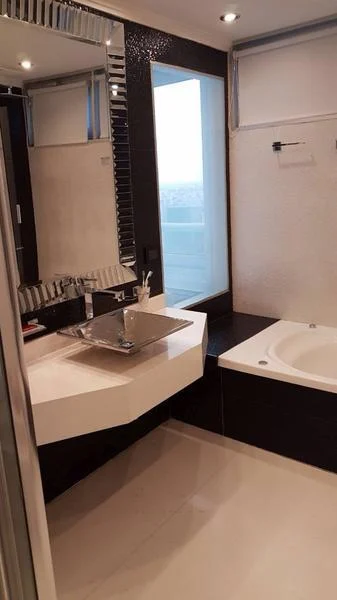 Piso en Le Parc Puerto Madero - Increible Reciclado a Nuevo! 2 Cocheras Opcionales U$s 50.000 c/u 3