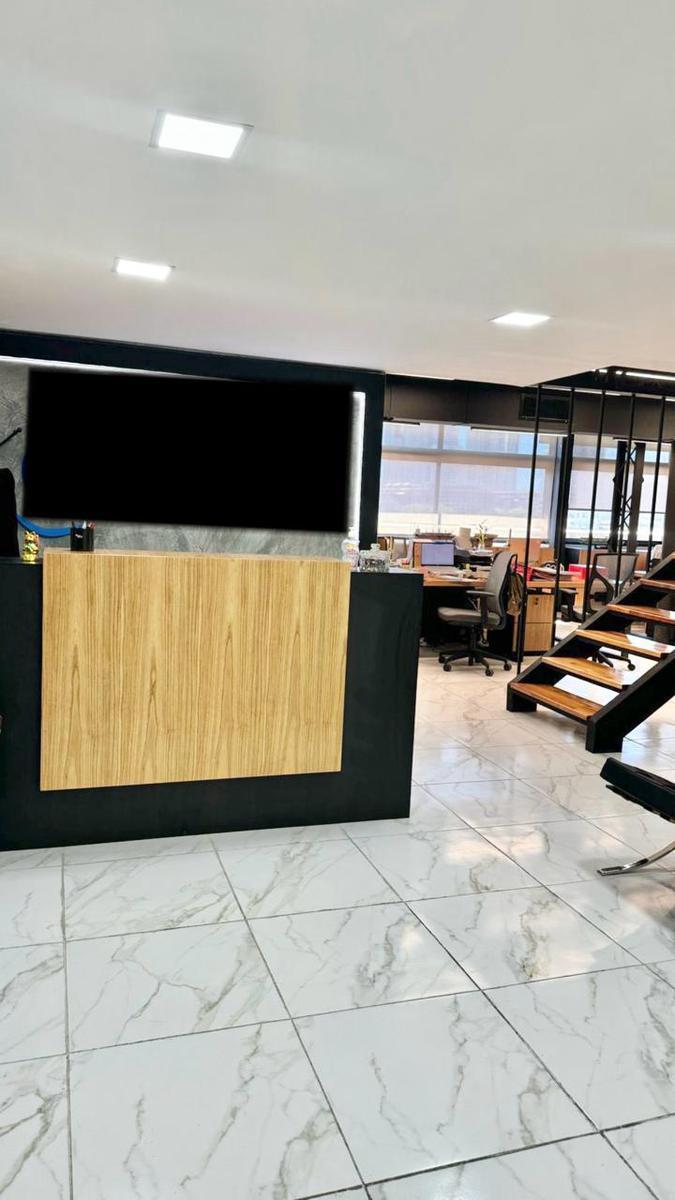 Oficina en Dock Puerto Madero con Vista Al Dique. 180 m² + Cocheras 5