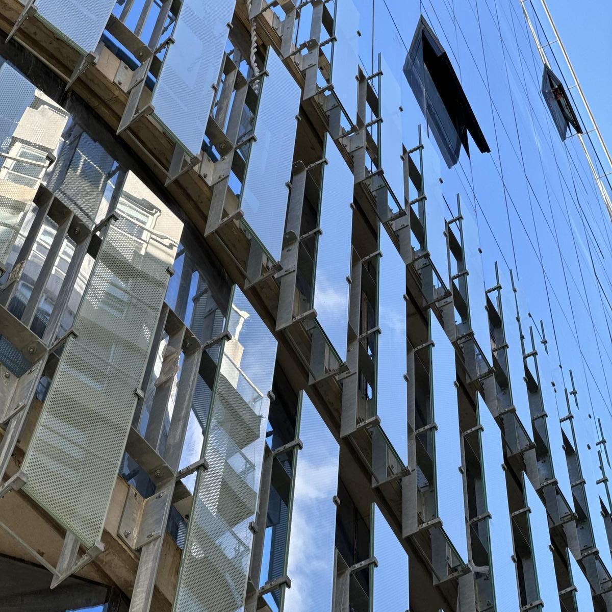 Nuevo Ingreso Oficinas a Estrenar Dome Business Plaza - Libertador 4