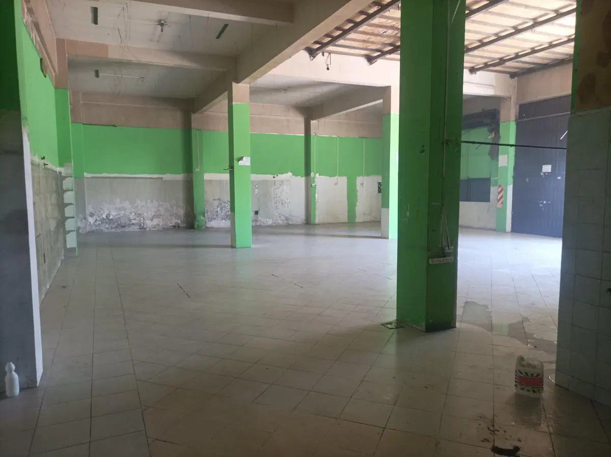 Local con Depósito en Villa Lugano/Mataderos 5