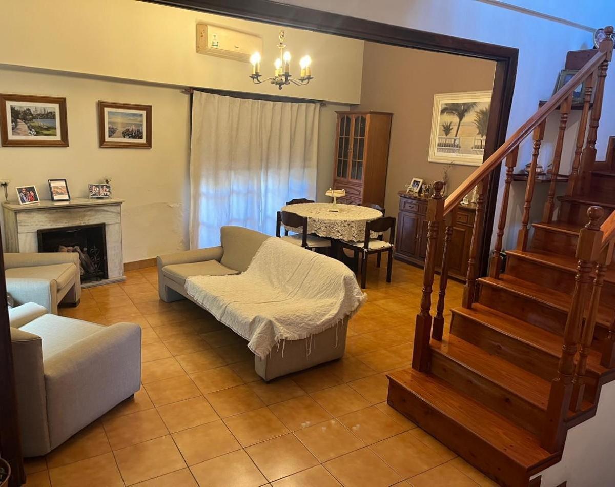 Oliden 85. Casa 6 Ambientes o Casa Multifamiliar. 5