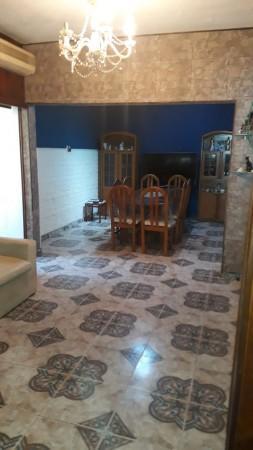 Montiel 2300. Casa Multifamiliar. 3 PH en Block. 3