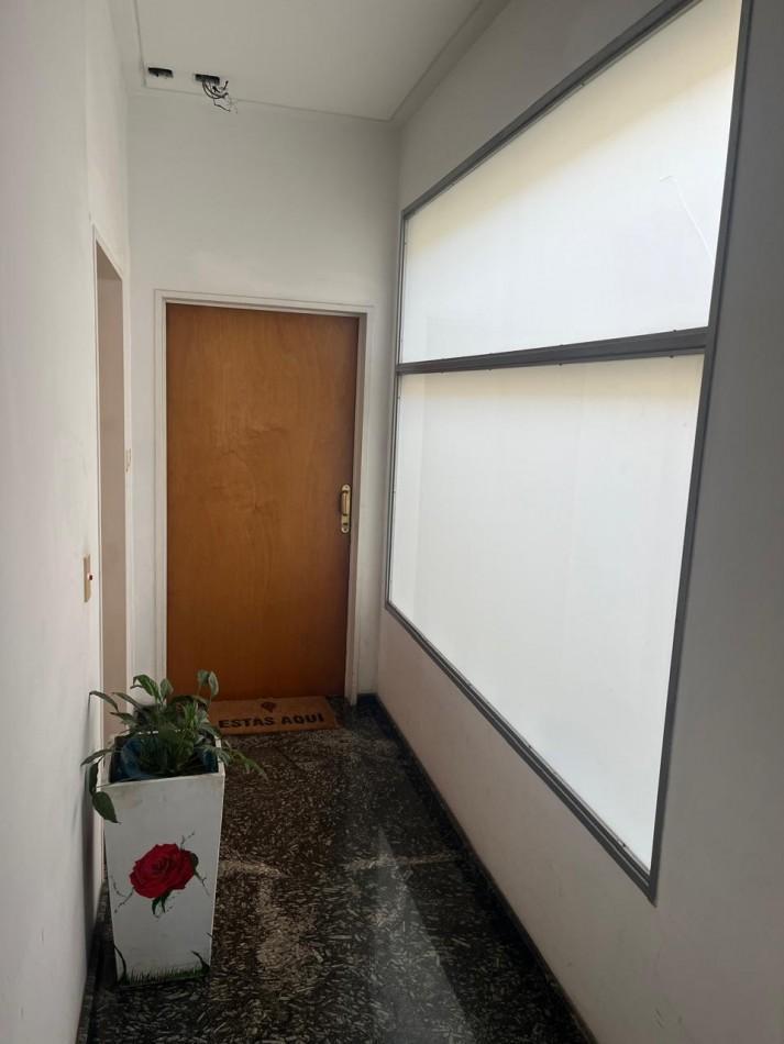 Foto de Larrazabal 1100. Departamento 4 ambientes con cochera., imagen 4