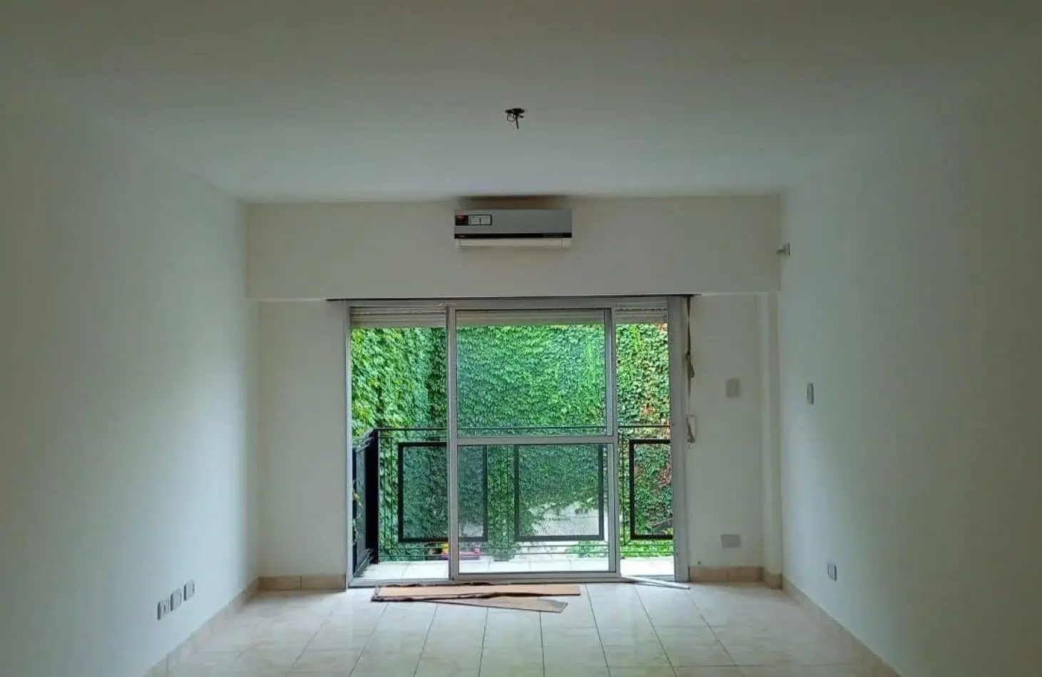 Corvalan 1200. Monoambiente en alquiler. 2