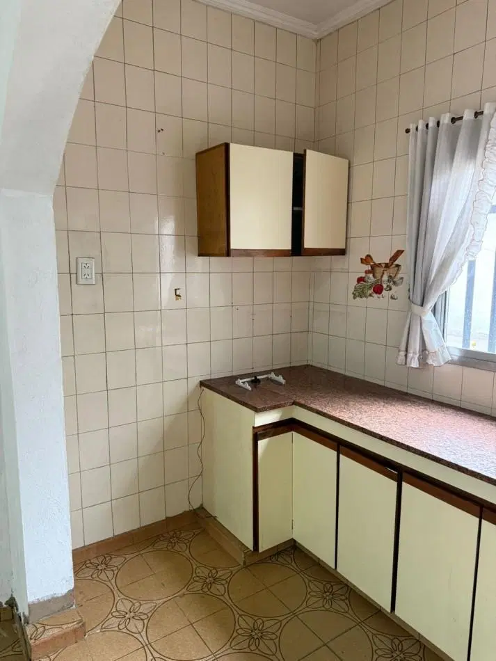 Rivera Indarte 2300. Casa multifamiliar 2