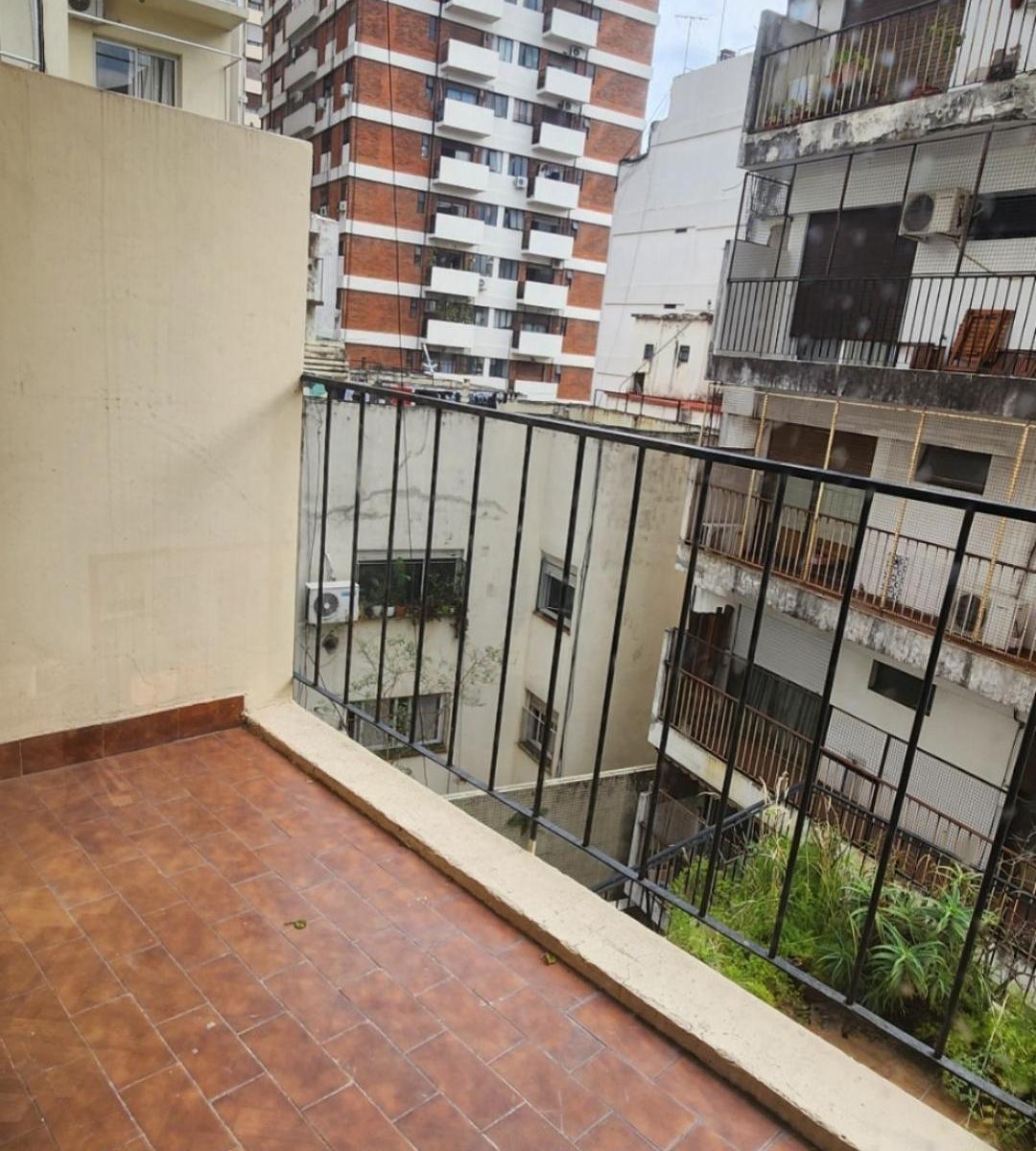 Venta Departamento 4 Ambientes Dependencia Cochera en Villa Crespo