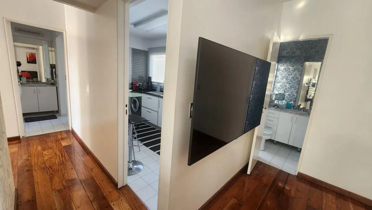 Venta Departmento Semipiso 3 Ambientes en Nuñez. Espacio Guardacoche. Muy Luminoso 2