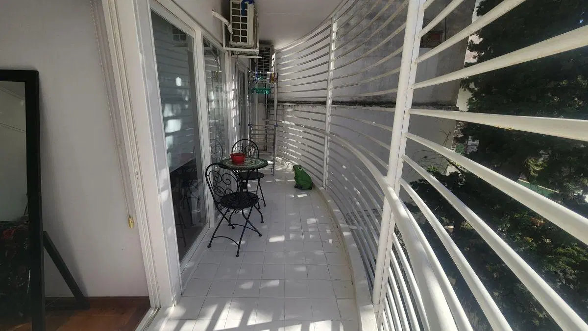 Venta Departmento Semipiso 3 Ambientes en Nuñez. Espacio Guardacoche. Muy Luminoso 3