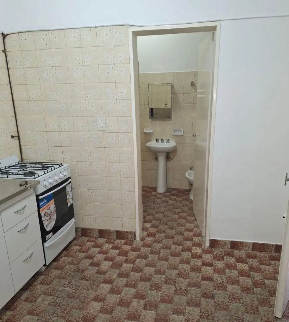 Alquiler PH 2 Ambientes SIN EXPENSAS en Villa Lugano. Excelente ! 5