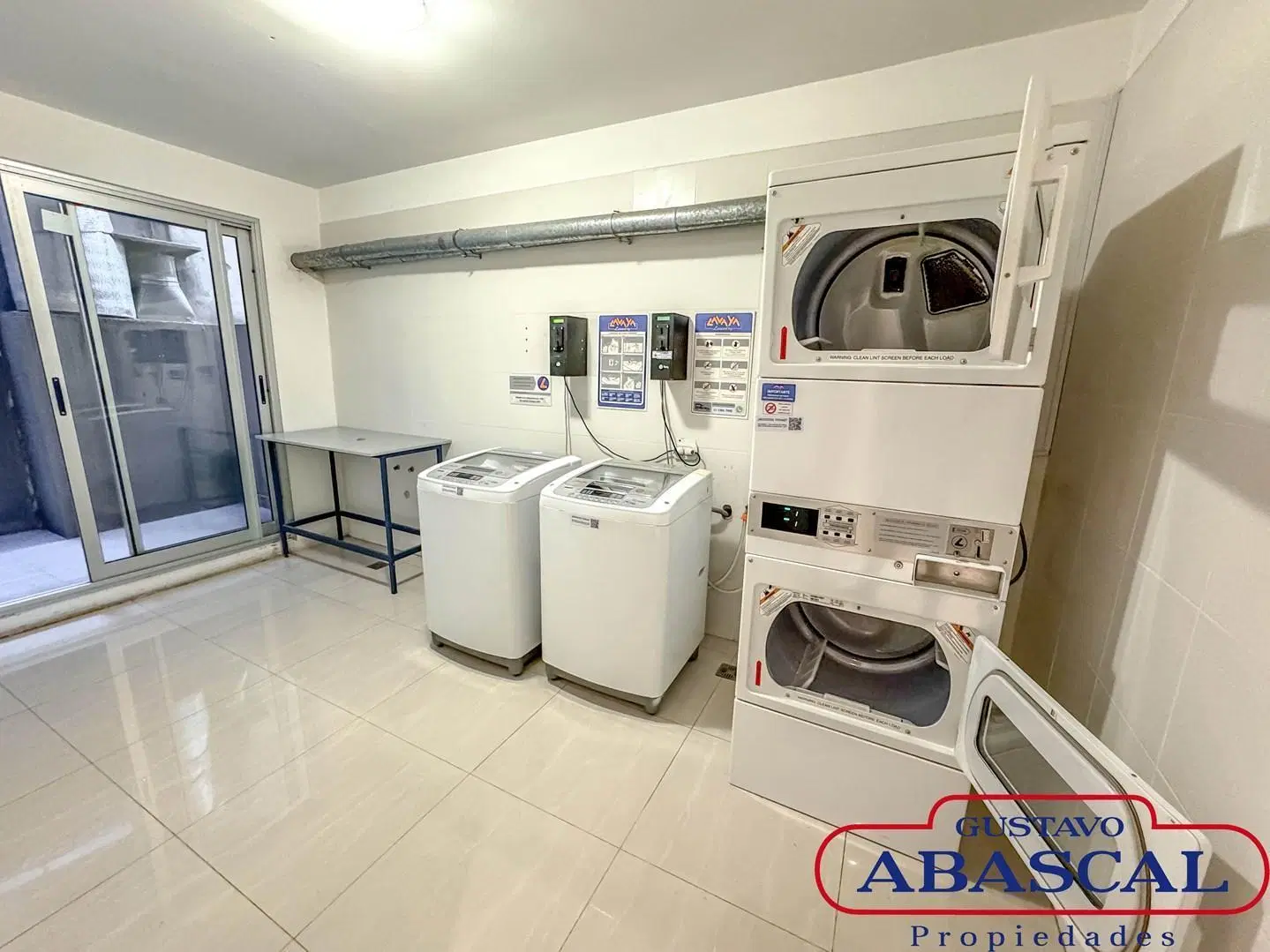 Monoambiente en alquiler con Terraza y Parrilla PROPIAS! Piso alto! Edificio con amenities 5