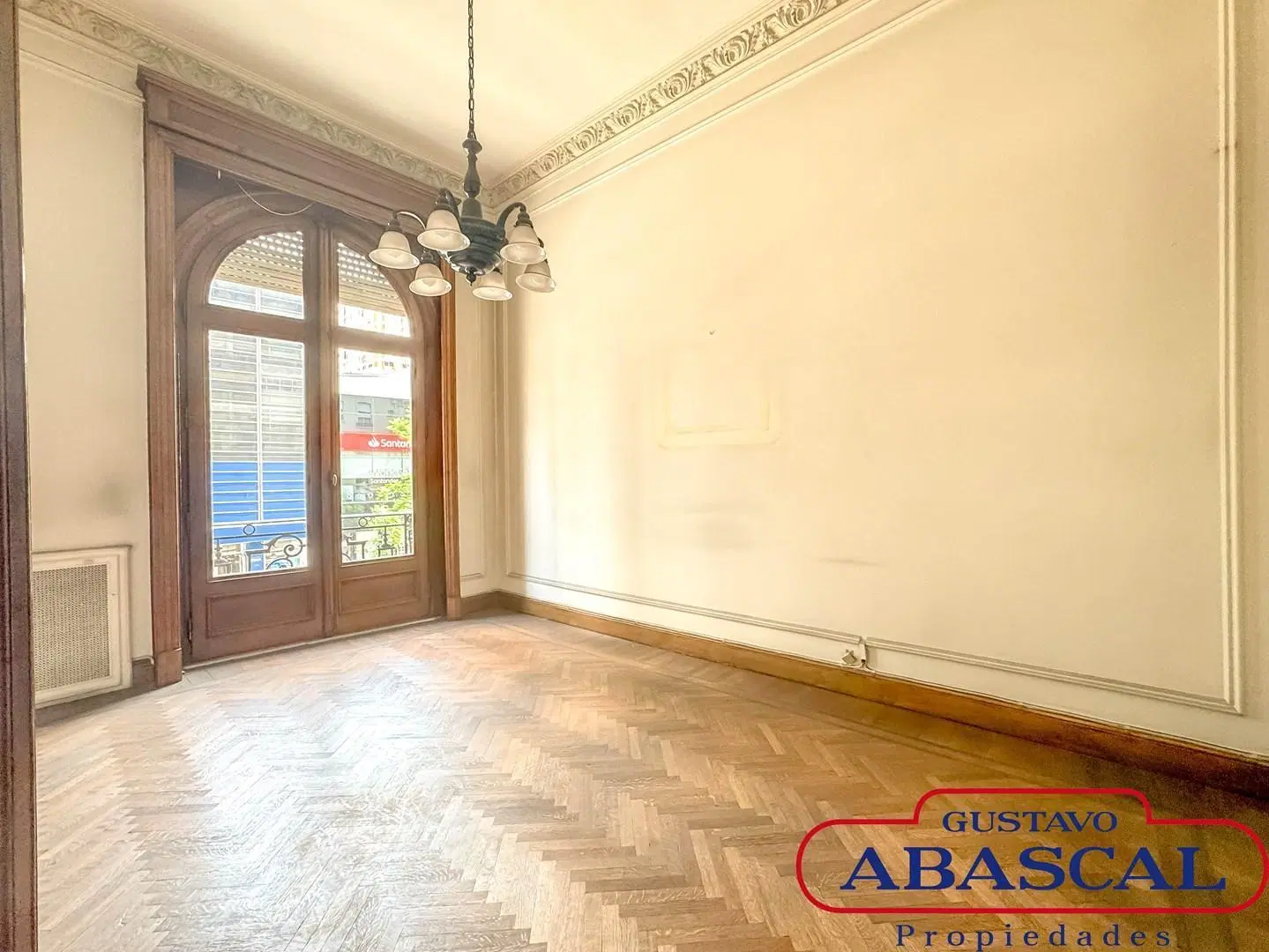 Espectatular Departamento en Venta en Recoleta! Piso entero de 4 dormitorios con terraza propia 3