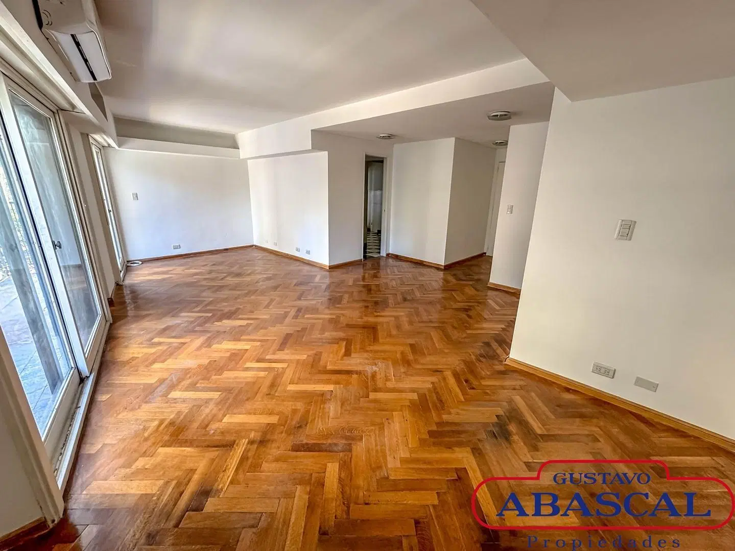 Departamento de 3 dormitorios con cochera y terraza propia en venta en Belgrano! 1