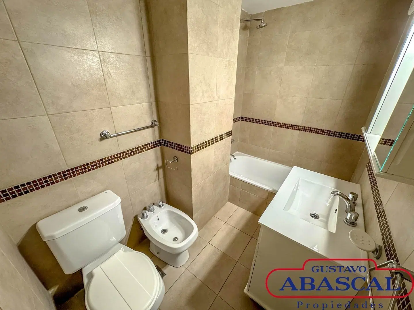Departamento de 3 dormitorios con cochera y terraza propia en venta en Belgrano! 5