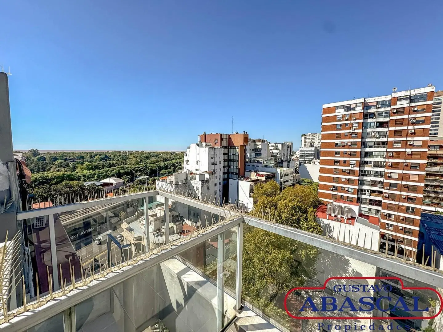 Monoambiente en alquiler con Terraza y Parrilla PROPIAS! Piso alto! Edificio con amenities 1