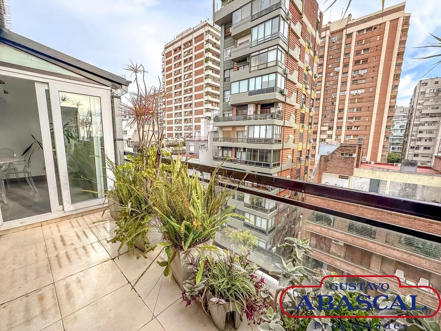 Moderno Dúplex en Venta en Las Cañitas, Capital Federal, Buenos Aires 4